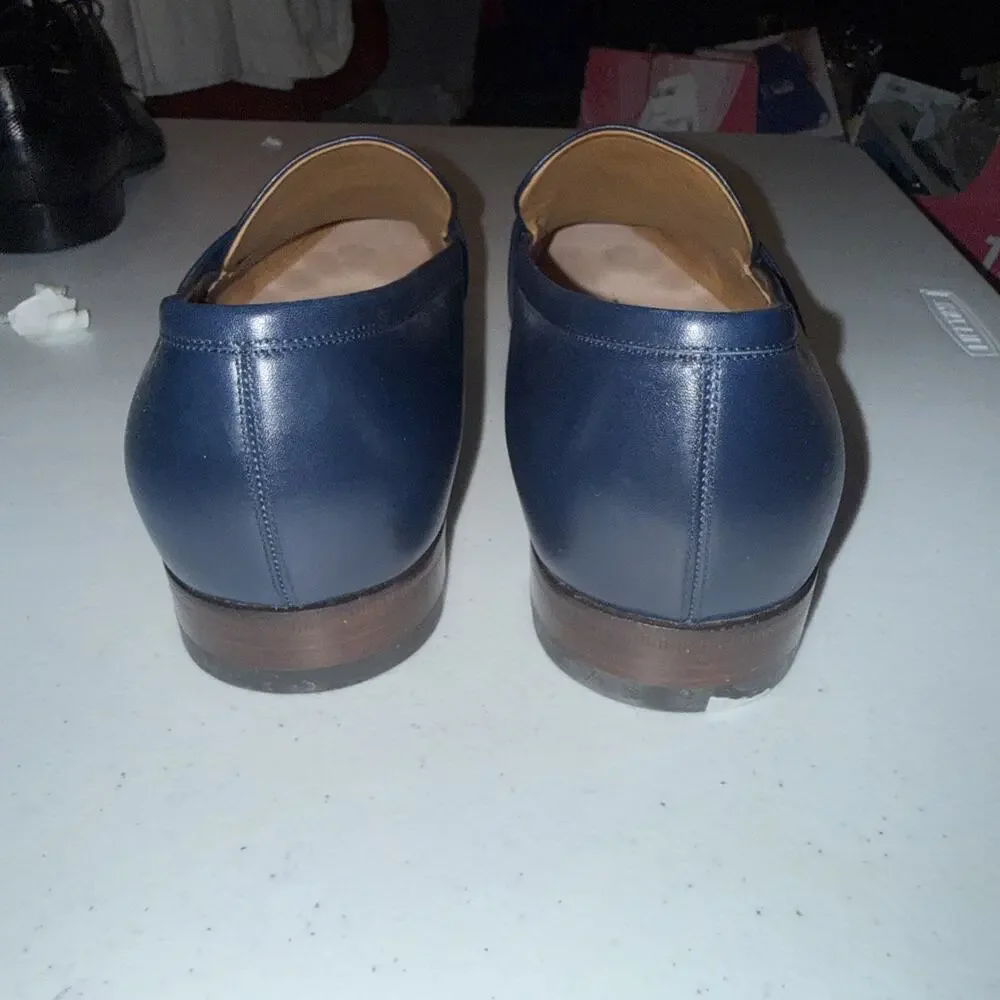 Gucci men's leather loafers in a dark blue color Size 9 Men’s